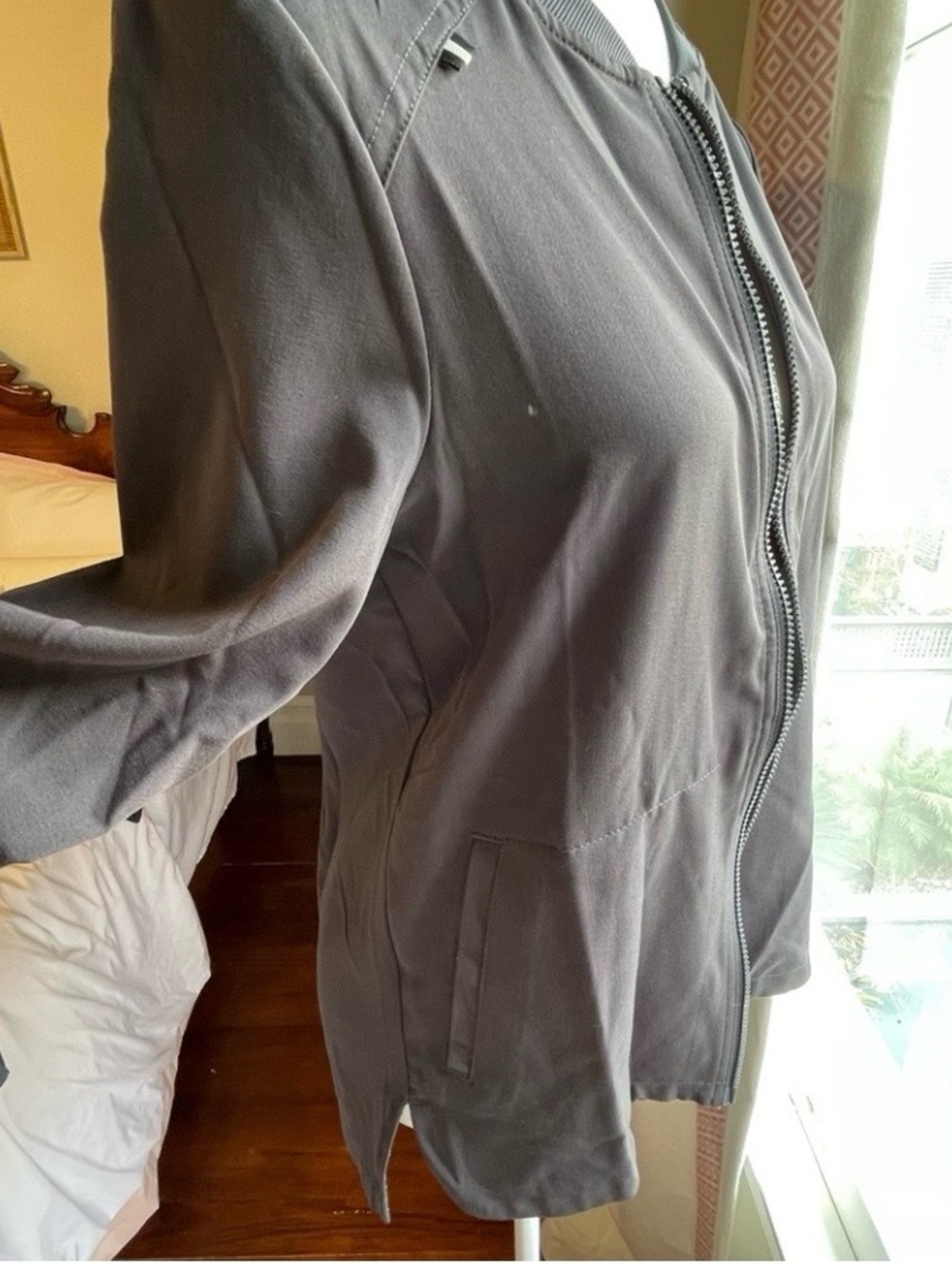 Beyond Scrubs Black Bomber Jacket - Professional Scrub Jacket, sold as set - Picture 8 of 9